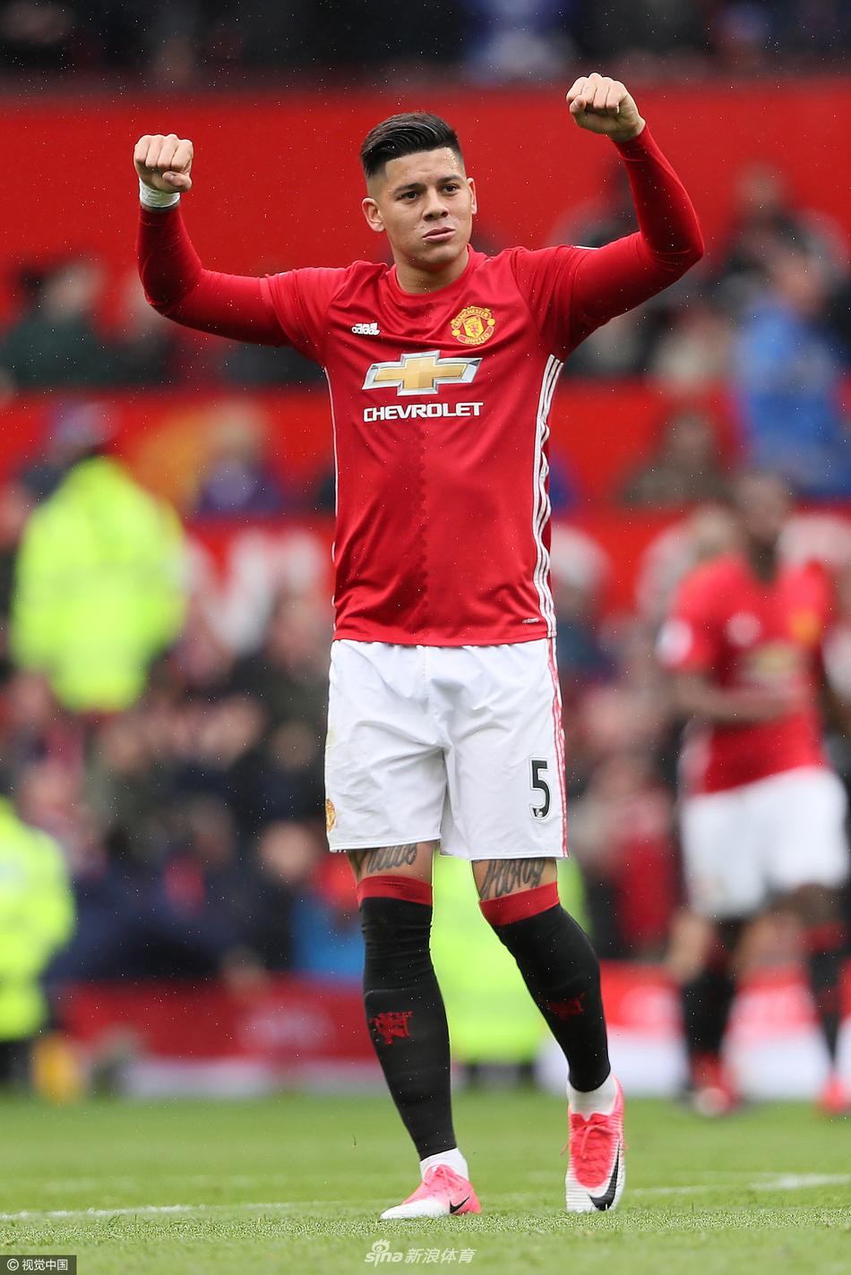 德比迎来关键胜利，米兰升至意甲积分榜第二（关键德比告捷，AC米兰跃居意甲第二）