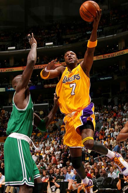 已经跌出轮换阵容了？火箭现在到底该如何摆脱卡佩拉的垃圾合同？（已被挤出轮换？火箭到底怎样才能摆脱卡佩拉的拖累合同？）