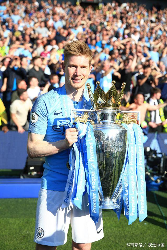 盘点最容易被忽视的足球小技巧（那些常被忽略的足球细节技巧合集）