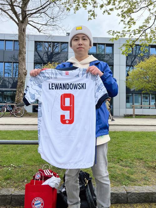 雷霆队有望挑战勇士73胜纪录（雷霆队或将冲击勇士73胜历史纪录）