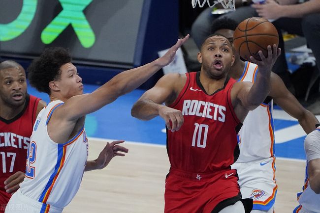 斯基拉：早安哥是那不勒斯非卖品，7000万解约金2027年才生效（斯基拉：那不勒斯不卖早安哥，7000万解约条款要到2027年才生效）