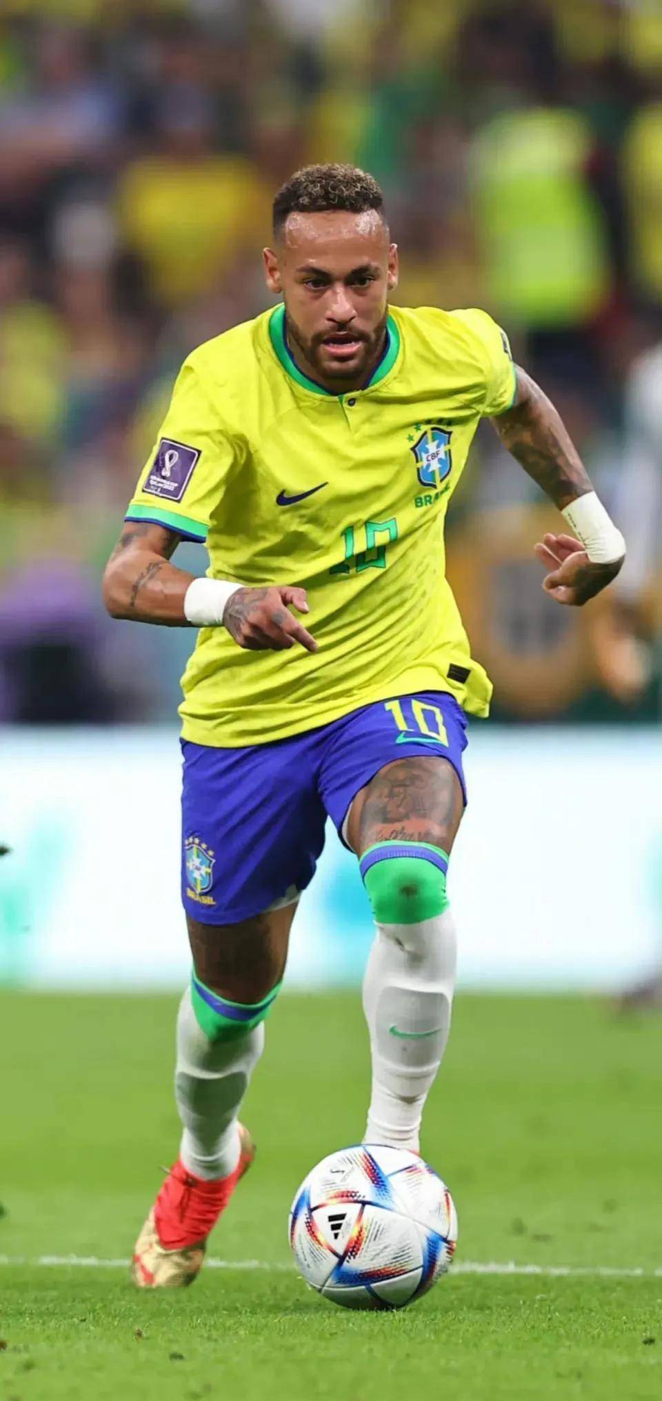 📹 全场集锦面对利物浦，我们竭尽全力最终遗憾告负...（📹 精彩集锦 ｜ 对阵利物浦，鏖战到底仍遗憾落败）